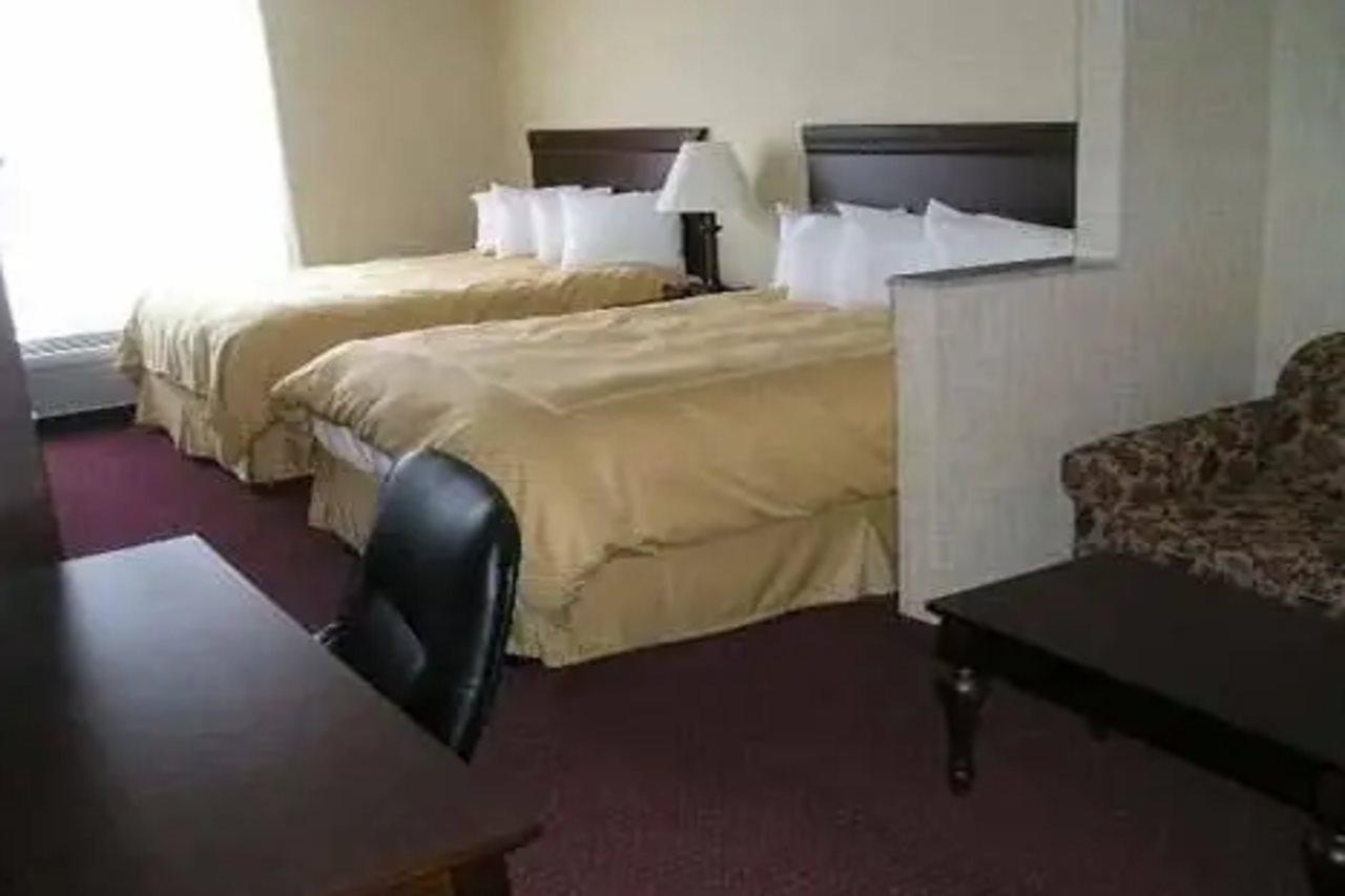 Comfort Suites Lake George - Queensbury Dış mekan fotoğraf