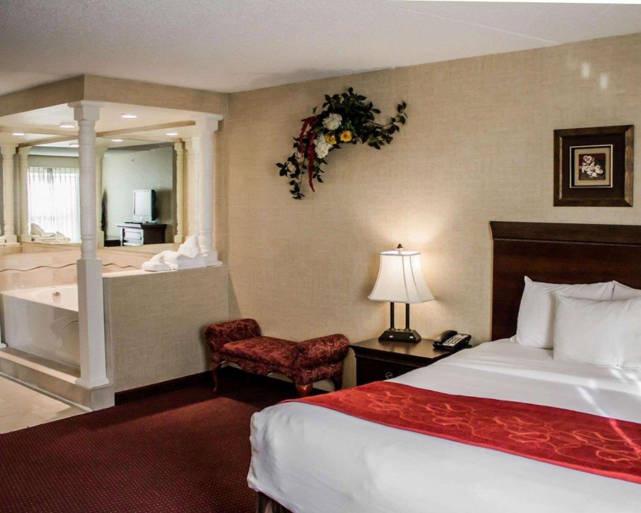 Comfort Suites Lake George - Queensbury Dış mekan fotoğraf
