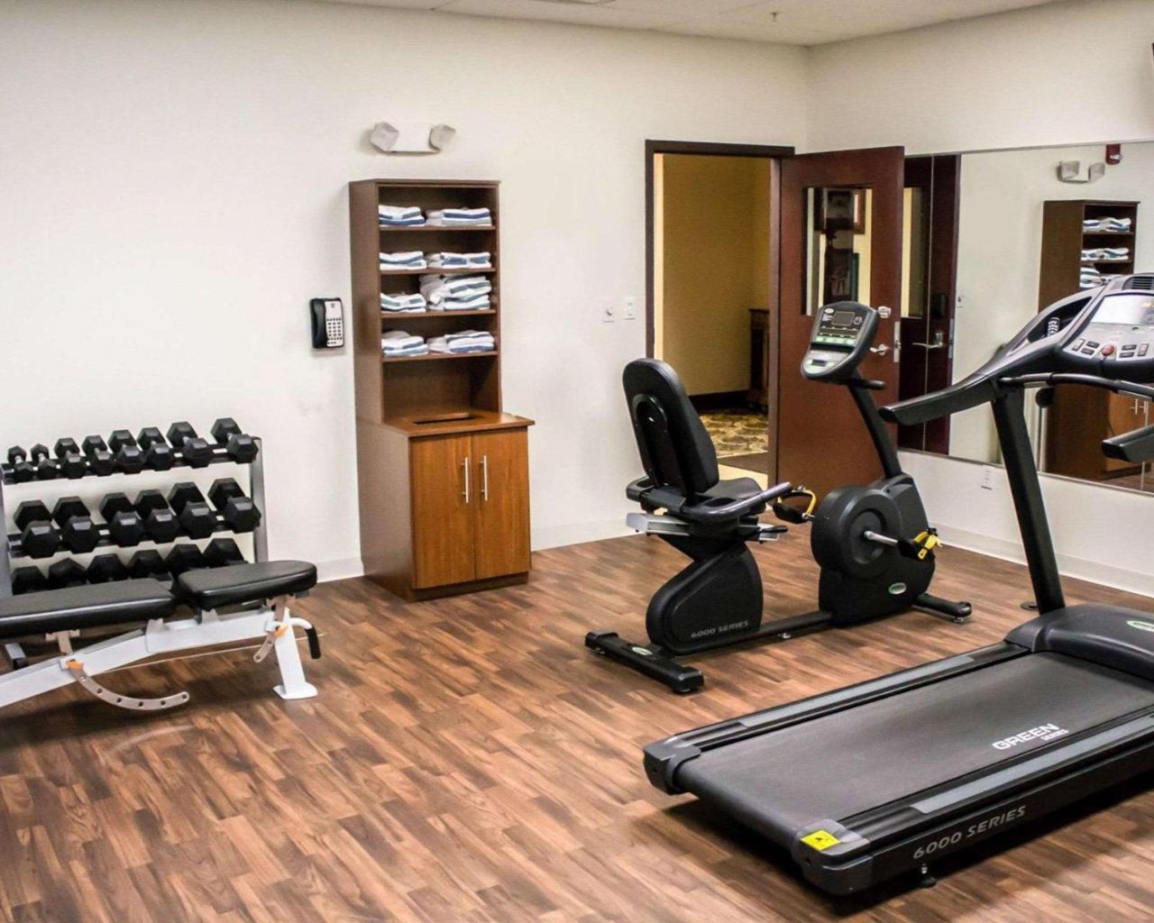 Comfort Suites Lake George - Queensbury Dış mekan fotoğraf
