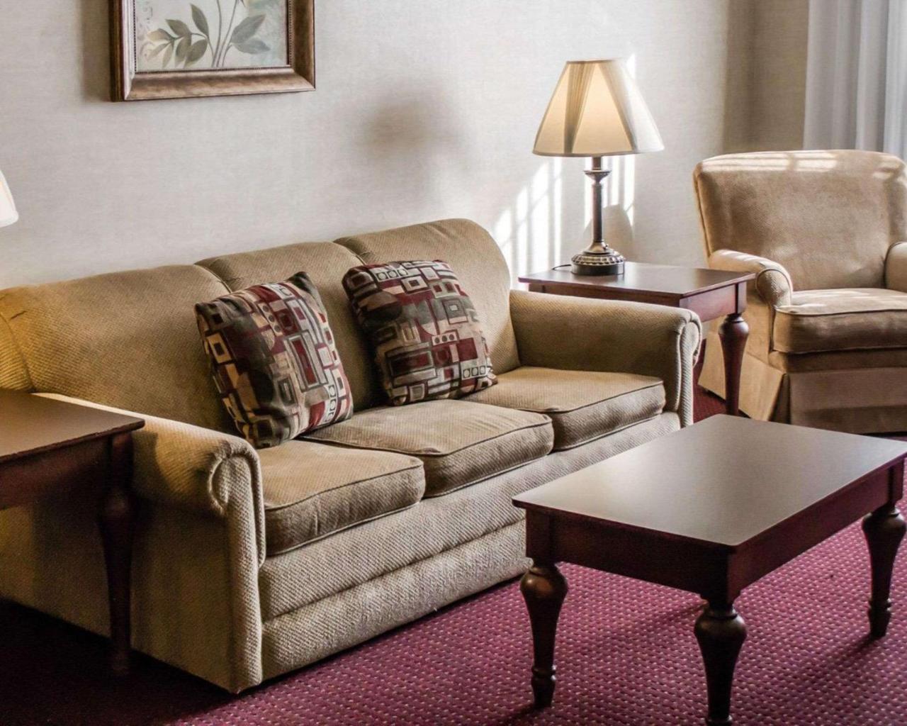 Comfort Suites Lake George - Queensbury Dış mekan fotoğraf