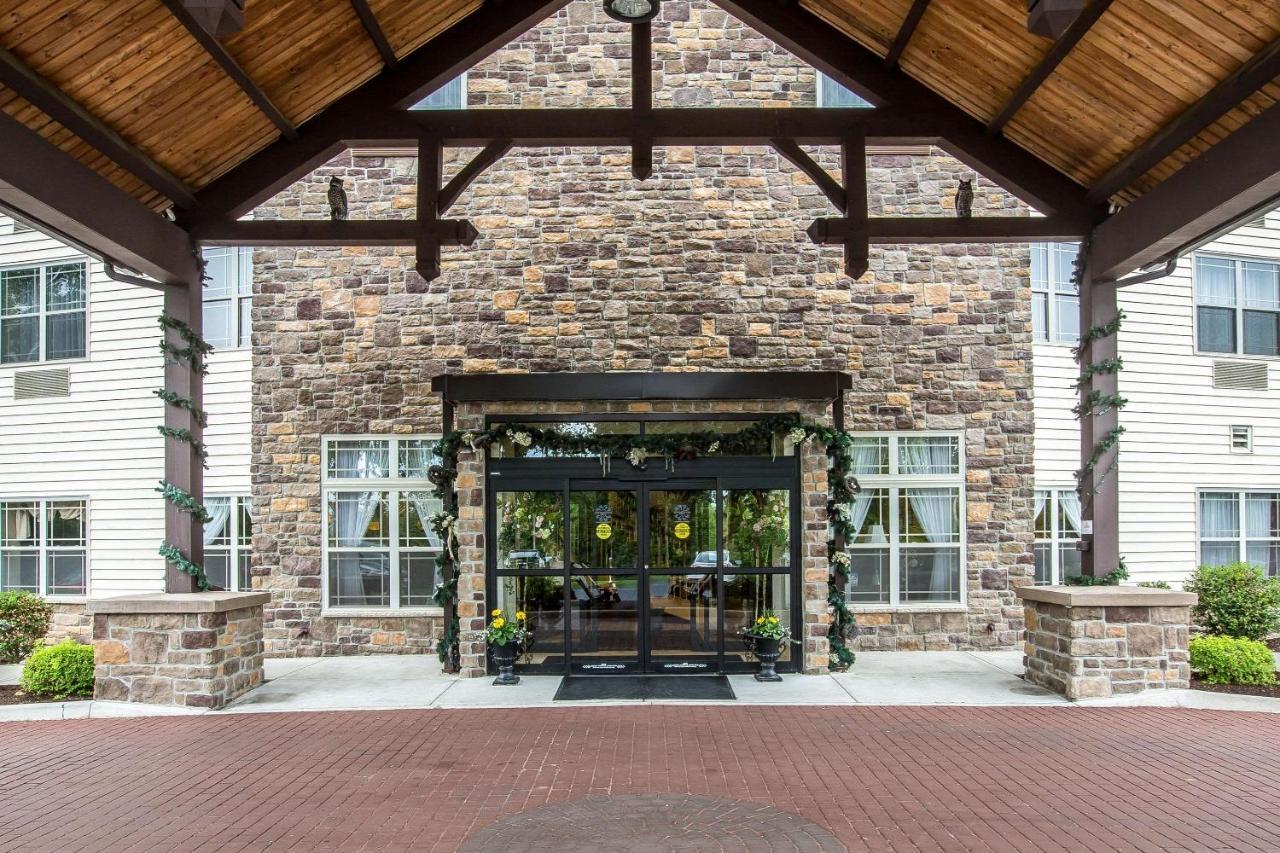Comfort Suites Lake George - Queensbury Dış mekan fotoğraf